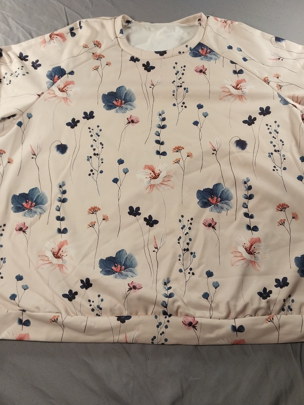 Emery Rose Floral Lightweight Sweatshirt #002